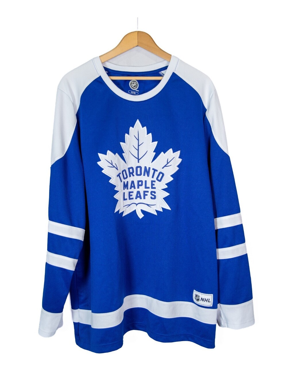 Toronto Maple Leafs Official NHL Jersey Embroidered logo - Men's Sz XL